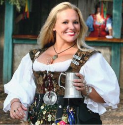 $minnesota-renaissance-fair-preview-wenches-and-royalty.5295022.87.jpg