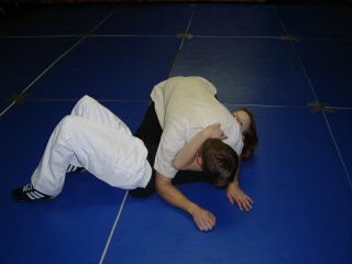 $sidemount-armbar-1.jpg