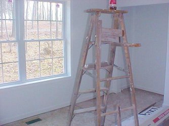 $Puterroomwindow.jpg