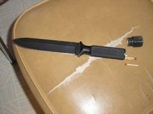 $knife.jpg