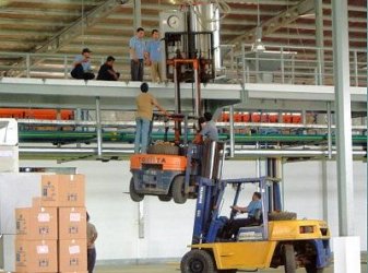 $forklift.jpg
