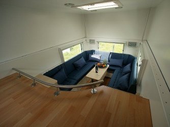 $camp2.jpg
