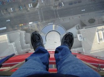 $glass floor 04.jpg