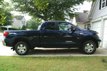 $New Tundra Full Right Small.jpg