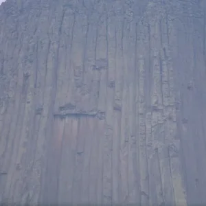 Devils Tower - Close up