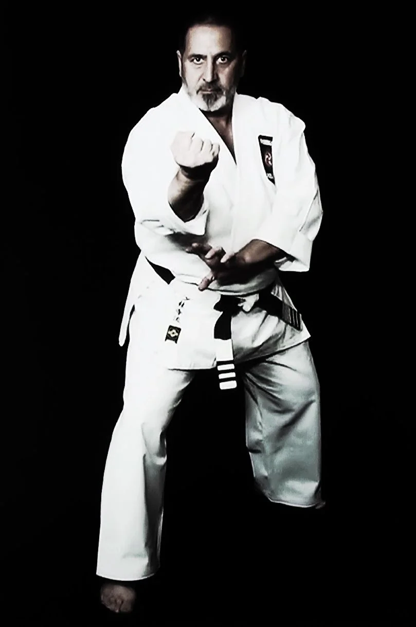 Behzad Ahmadi, Shinshii