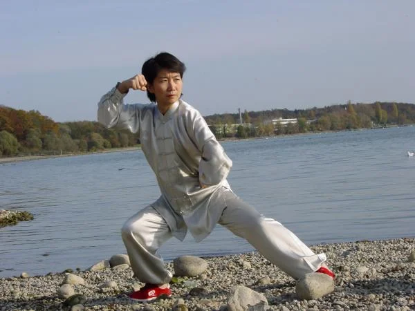 Chen Peiju