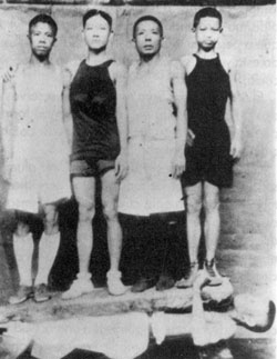 guruzhang2.jpg