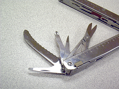 swisstool03.jpg