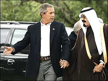 Bush-holding-hands-with-Saudi-tyrant.jpg
