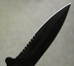 blackdagger-2.jpg
