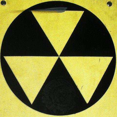 nuclear_sign.jpg