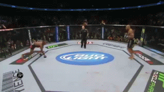 UFC-135-Jones-Jackson-gif-1-knees.gif